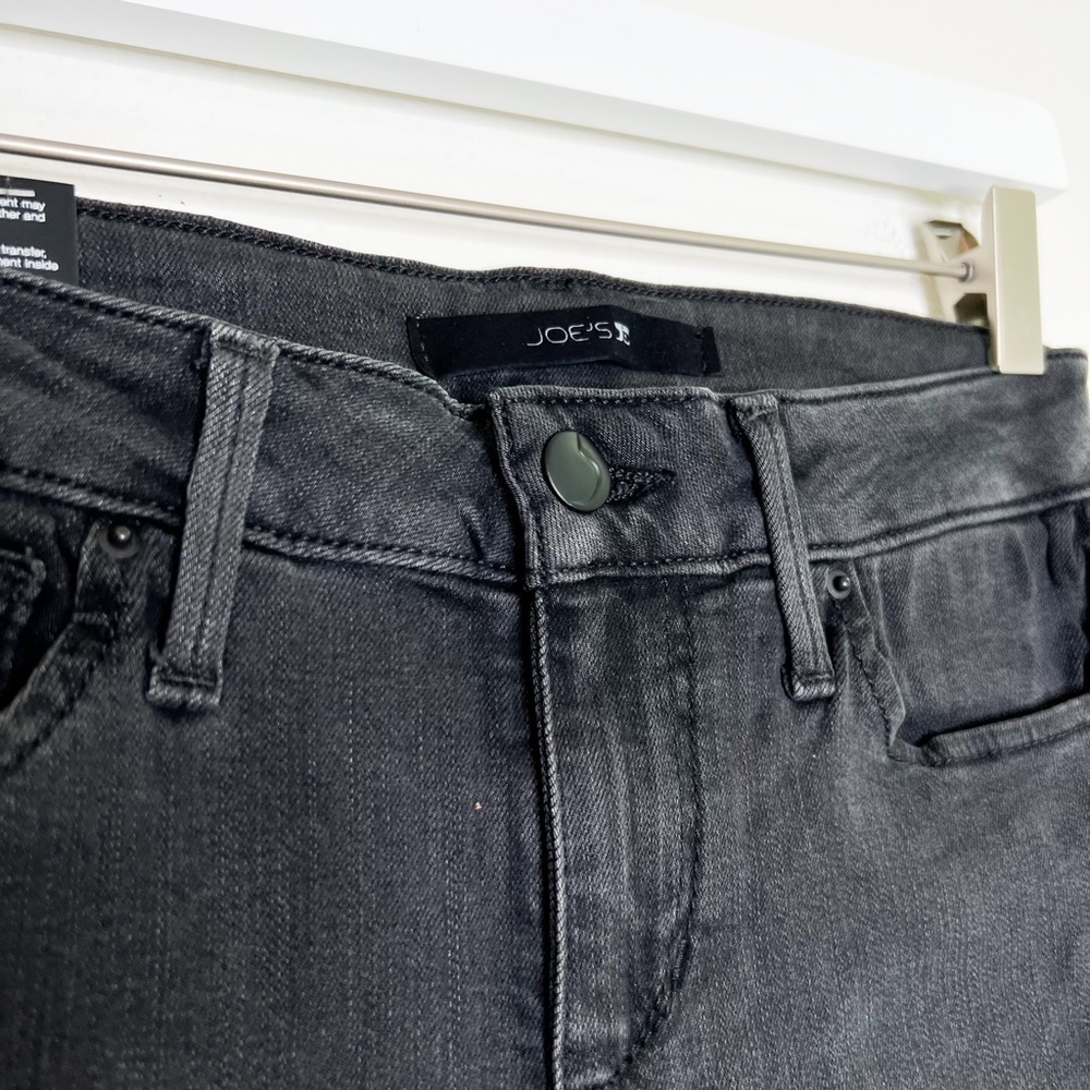 Joe's Jeans The Vixen Flawless Sassy Skinny Ankle Fit - Picture 4 of 10
